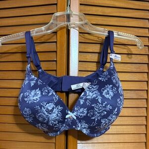 Victoria’s Secret Lightly Lined Full Coverage Bra